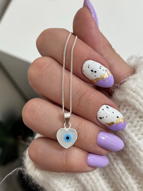 COLLAR OJO CORAZON