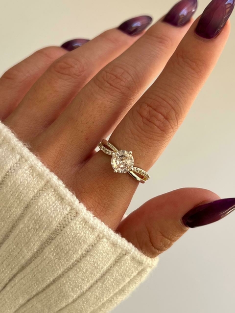 ANILLO CUBIC