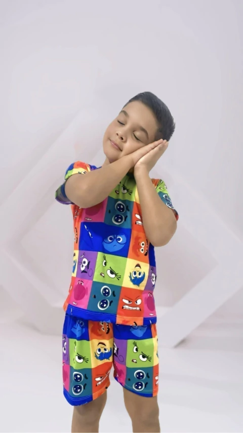 Pijama kids Personagens DivertidaMente 02 a 12 anos