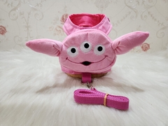Peitoral Mochilinha Alien Rosa na internet