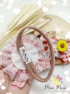 Faixinha Junina Adaptável Chapeuzinho Caipira - Mini Moon Laços e Acessórios