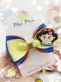 Coleção Princesas Disney (Laço medindo aproximadamente 11 cm) - loja online