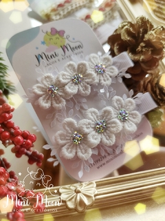 Duplinha de Hair Clips Infantil Festas Floral (Aplicado no bico de pato de 5 cm)