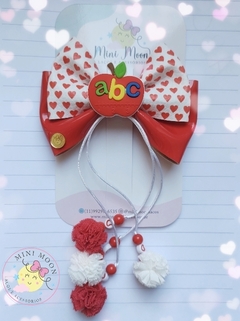 Laço Escolar Pingente Aplique ABC (tamanho G medindo aproximadamente 11 cm)