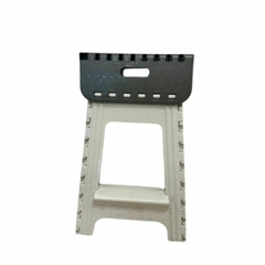 Banquito plegable alto gris en internet