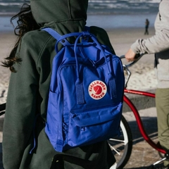 Mochila Kanken Original Classic 16L Fjallraven Lisa Negro - tienda online