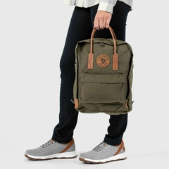 Mochila Kanken Original N2 16L Negro Con Cuero Marron - tienda online