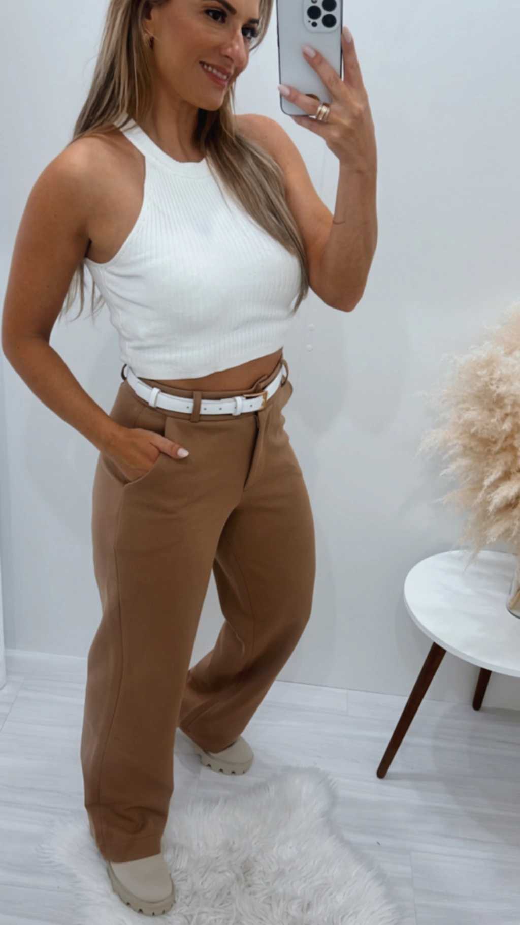 CALÇA WIDE LEG ALFAIATARIA EM PONTO ROMA | CARAMELO 121030