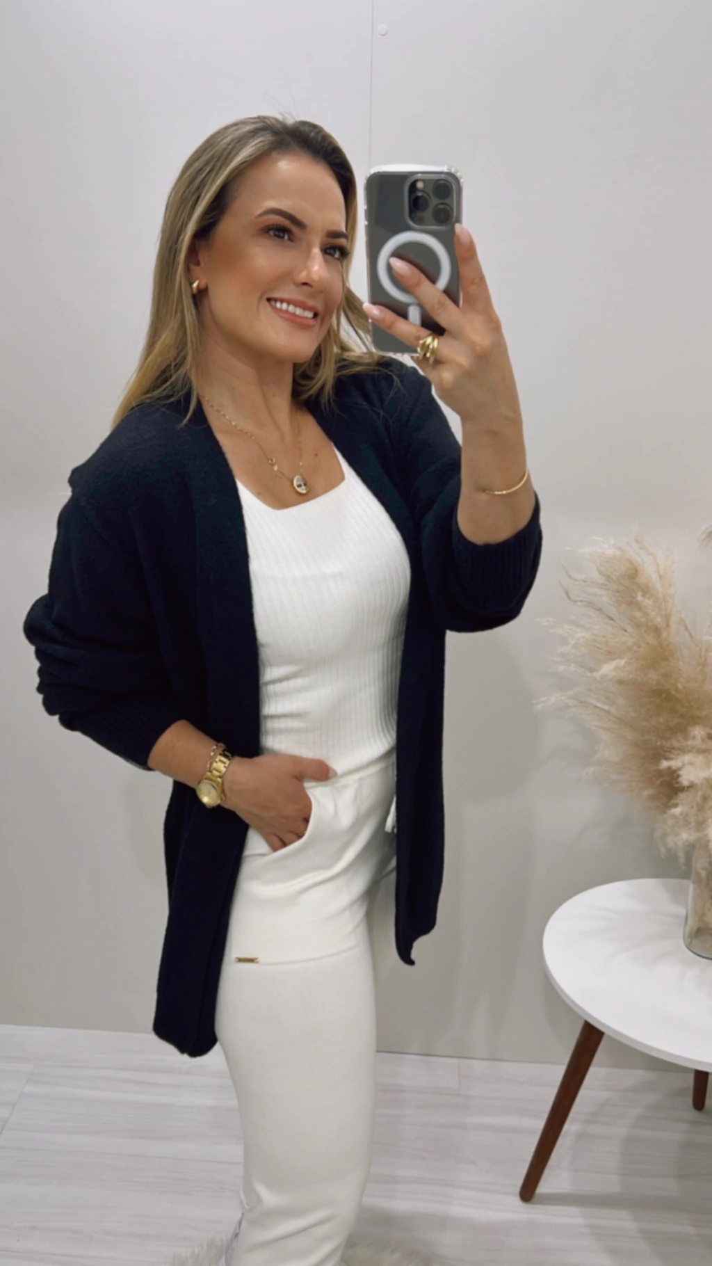 Casaco Alongado Com Bolso 100% Fio Pluma Biamar Abenção 11124 - Preto