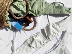 Banner da categoria Moda praia