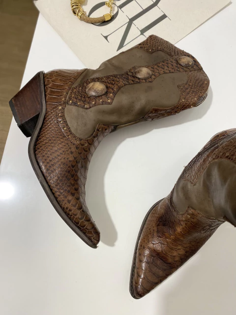 Bota Western couro legítimo (34) - comprar online