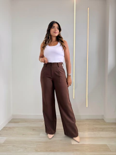 Calça Feminina Pantalona em Alfaiataria Paula- Marrom