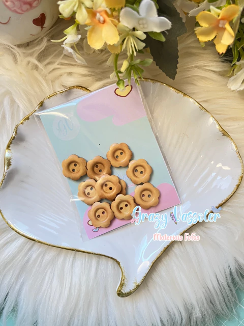 Botão flor de madeira 15mm - 10 unidades - comprar online