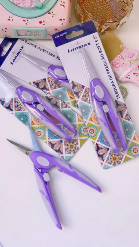 Tesoura de Precisão Soft 6.5"