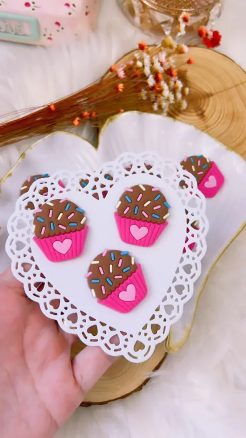 Aplique emborrachado Brigadeiro - 5 unidades