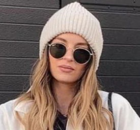 Touca Feminina de Malha em Crochê Alice.