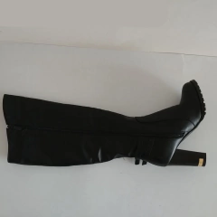 Bota Cano Longo Elegante com Fecho de Zíper Lacy. - comprar online