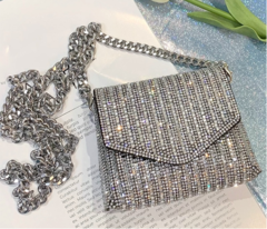 Bolsa de Mão com Strass, Bolsa Feminina de Ombro, Bolsa Pequena de Strass. na internet
