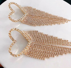Imagem do Brinco de Coração Estilo Jade Picon nas Cores Prata e Dourado