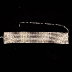 Tornozeleira de Strass Sexy e Brilhante para Festas, Corrente de Tornozelo Laís. - Clube das Coisas - Tudo para Você ficar mais Linda e Sexy