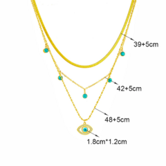 Colar Multicamada de Aço Inoxidável dourado, Colar multicamada Trinity. na internet