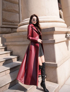 Sobretudo de Couro Estilo Europeu Amelie