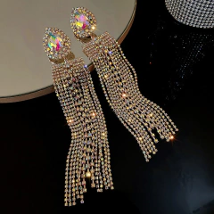 Brinco Longo de Estrela em Strass com Fios em Cascata, Brincos.