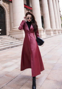 Sobretudo de Couro Estilo Europeu Amelie - Clube das Coisas - Tudo para Você ficar mais Linda e Sexy