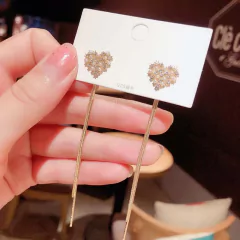 Brinco Longo de Coração para Festa , Brinco Longo Emmy. na internet