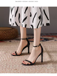 Sandália de dedo com Fivela de salto elegante Emily - loja online