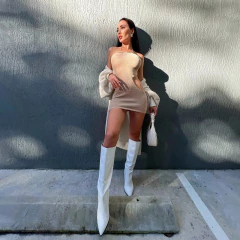 Imagem do Vestido com Decote aberto na lateral, Vestido Sexy, vestido elegante, Vestidos.