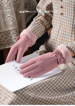 Imagem do Luva feminina de camurça Ava.