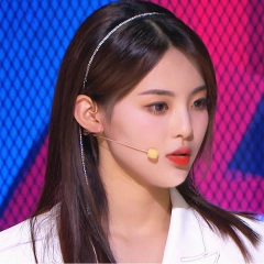 Tiara toda em Strass com Fios Longos de Strass Branda. - loja online