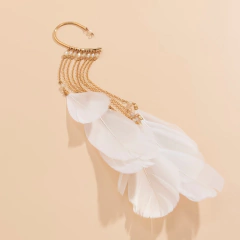 Brinco Longo de Pena, Brinco Moderno de Pena Grande Emma. - comprar online