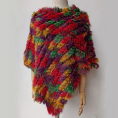 Imagem do Poncho Rihanna Elegante de Pele de Coelho Xale.