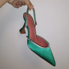 Sandália de salto alto com detalhe em strass Isa. - Clube das Coisas - Tudo para Você ficar mais Linda e Sexy