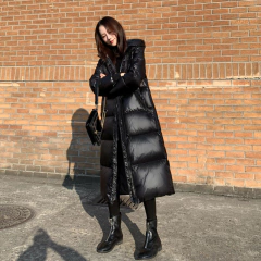 Casaco Mega Longo Preto com Capuz Jill. - comprar online