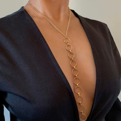 Colar Corpo Body Chain Blogueiras e Artistas Sexy Corrente Corpo com Circulos. na internet