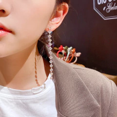 Brinco de Argolinha de Strass, Brinco de Strass Maggie - loja online