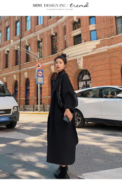 Imagem do Sobretudo Mega Longo Lã Grossa Moderno e Atual Greice.