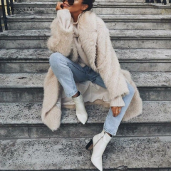 Casaco Longo de Pelúcia, Sobretudo Feminino de Lã de Cordeiro Destiny.