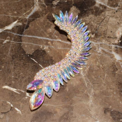 Brinco Estilo Piercing com Cristal de Strass Elegante Madison. - Clube das Coisas - Tudo para Você ficar mais Linda e Sexy