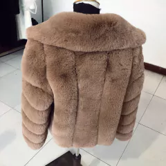 Casaco de Pele de Raposa Elegante e Quente Hilary. - comprar online