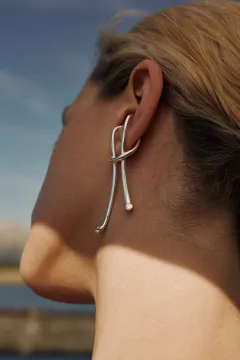 Brinco de pressão geométrico grande Emma.