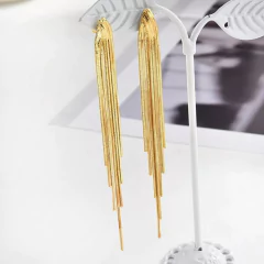 Brinco Longo para Festa Cascata, Brinco Longo Rose. - Clube das Coisas - Tudo para Você ficar mais Linda e Sexy