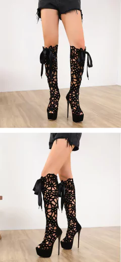 Bota vazada Sexy com Renda e Fita Salto Alto Daisy. - comprar online