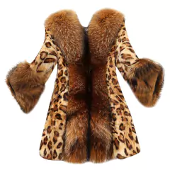 Casaco de Luxo Pele Fake de Guaxinim Estampa de Leopardo Clover - Clube das Coisas - Tudo para Você ficar mais Linda e Sexy