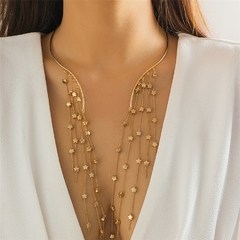Colar Sexy com Penduricalhos Carinna - comprar online