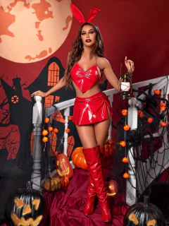 Fantasia Erótica de Coelhinha Sexy com saia e Top.