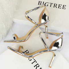 Sandália com lantejoulas brilhantes, Sandália Sexy Salto Alto Brilhante, sandália brilhante, sandálias e rasteirinhas. - Clube das Coisas - Tudo para Você ficar mais Linda e Sexy